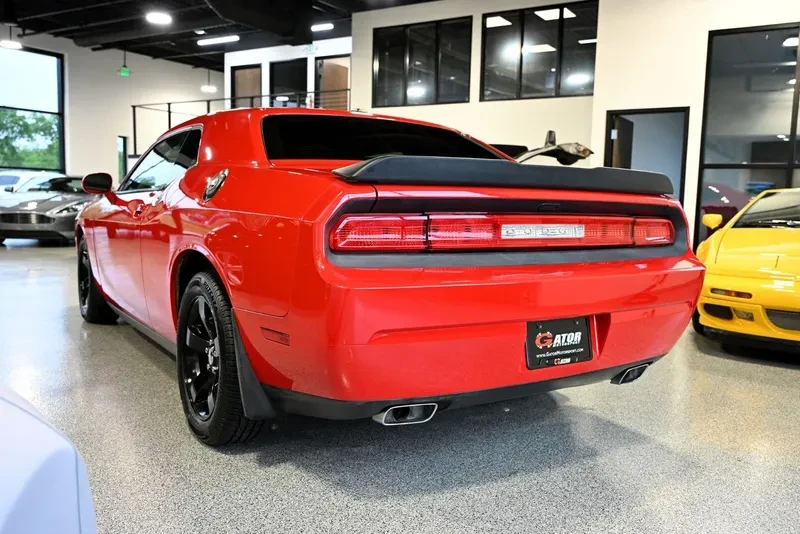 2014 Dodge Challenger 3rd Gen - Image 5 of 17