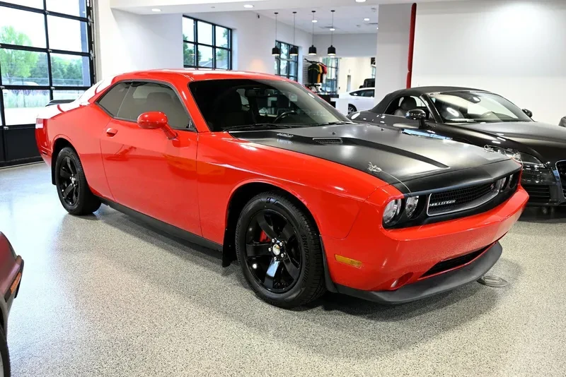 2014 Dodge Challenger 3rd Gen - Image 3 of 17