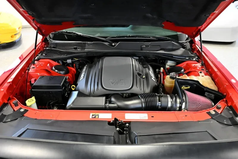 2014 Dodge Challenger 3rd Gen - Image 16 of 17