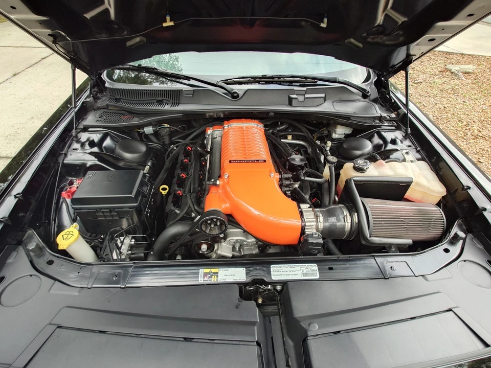 2014 Dodge Challenger 3rd Gen - Image 8 of 10