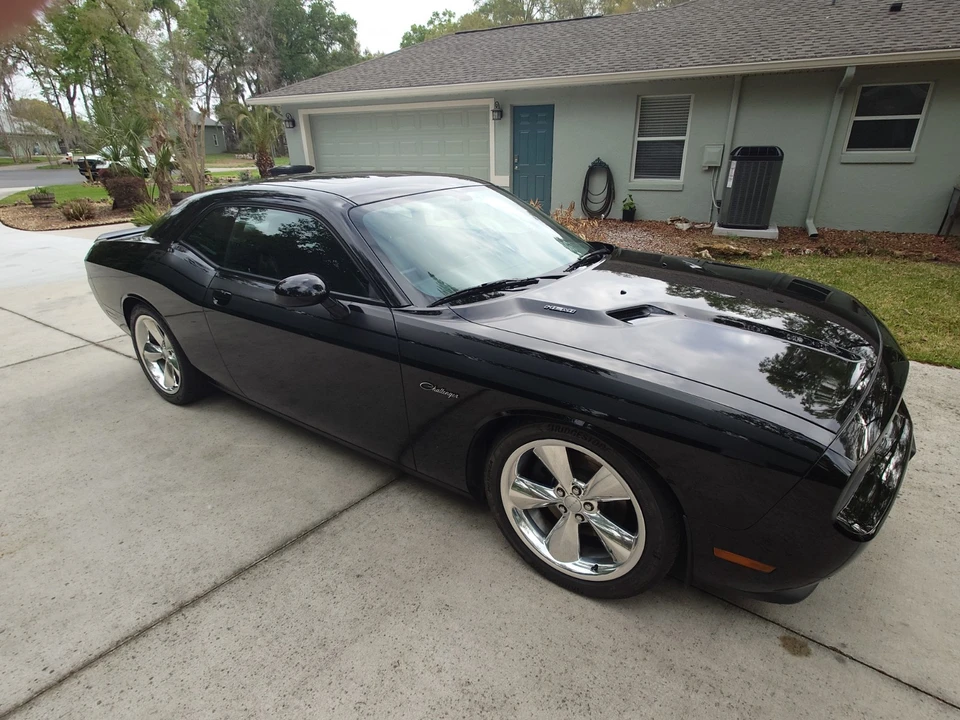 2014 Dodge Challenger 3rd Gen - Image 4 of 10