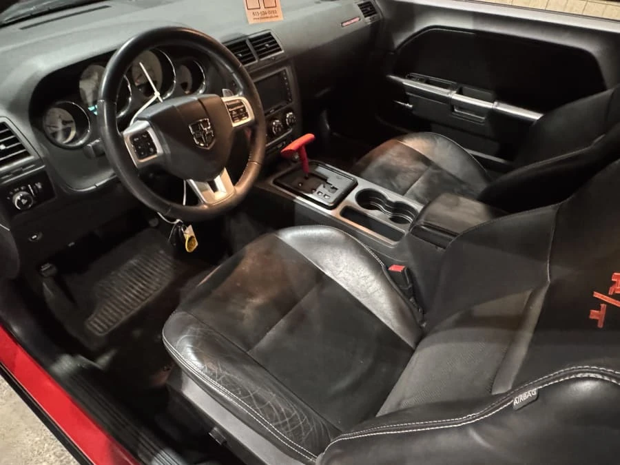 2014 Dodge Challenger 3rd Gen - Image 5 of 10