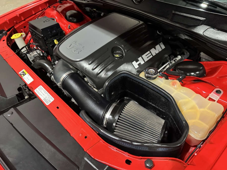 2014 Dodge Challenger 3rd Gen - Image 9 of 10