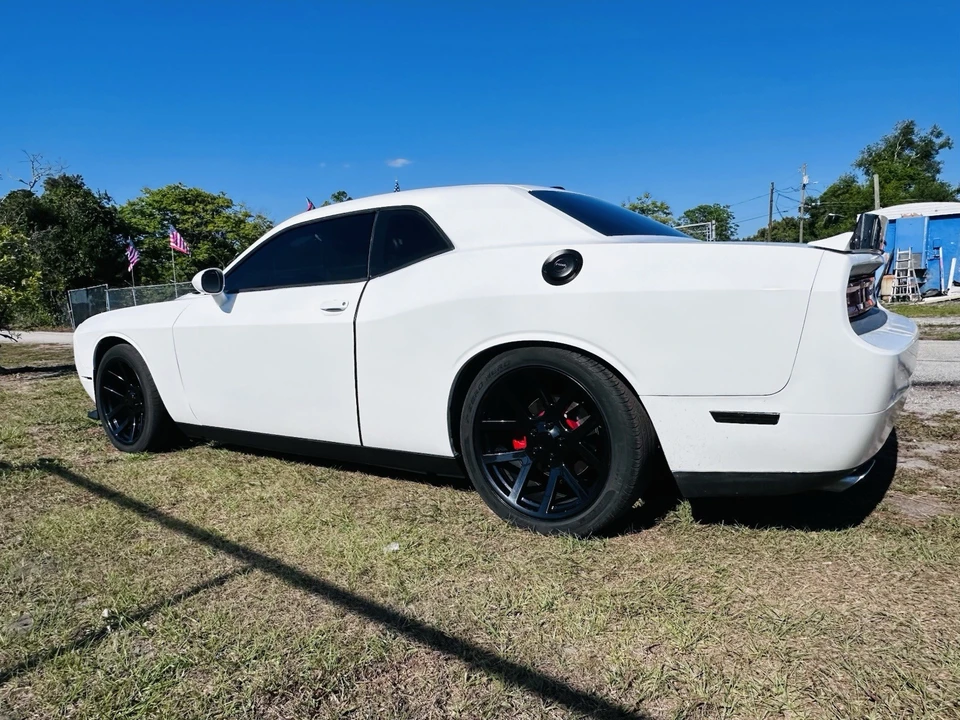 2014 Dodge Challenger 3rd Gen - Image 3 of 16