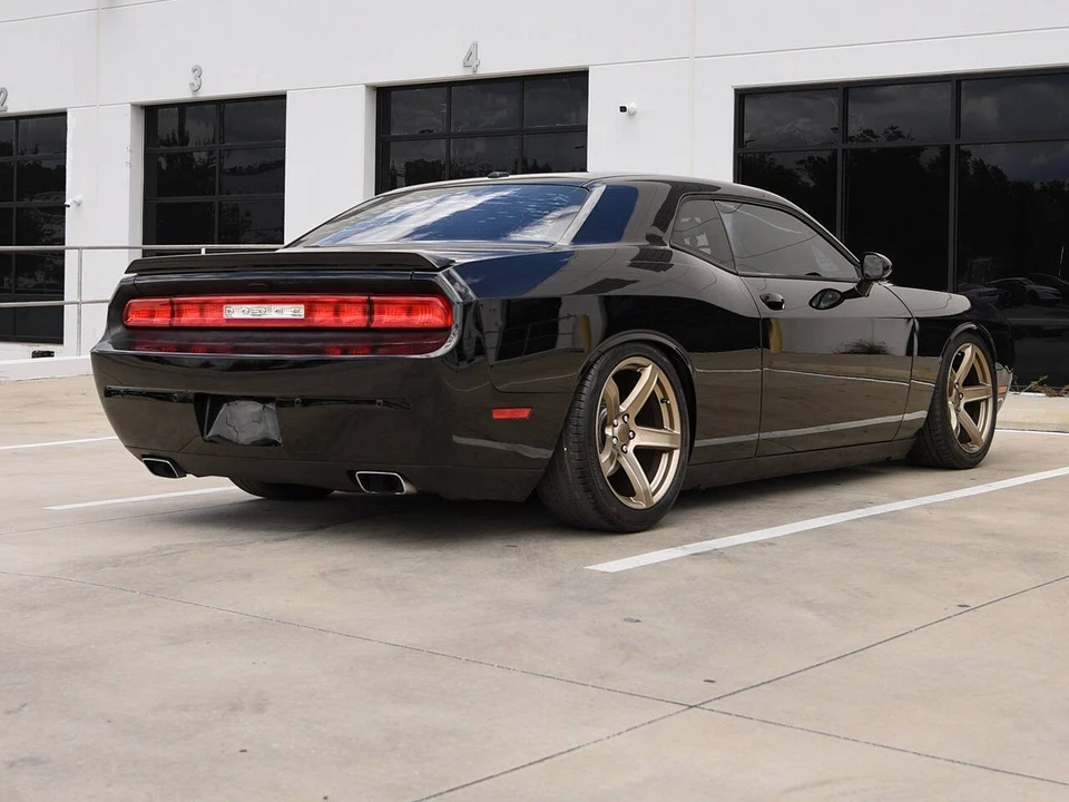 2014 Dodge Challenger 3rd Gen - Image 8 of 15