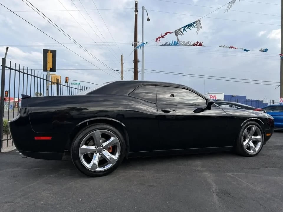 2014 Dodge Challenger 3rd Gen - Image 3 of 8