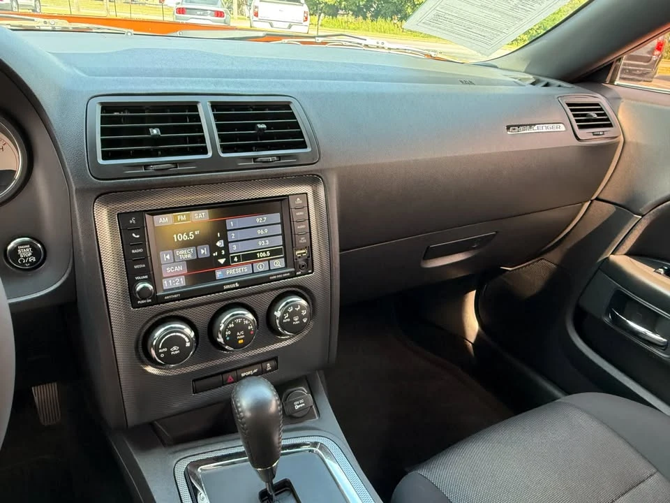 2014 Dodge Challenger 3rd Gen - Image 14 of 19
