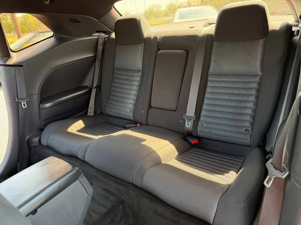 2014 Dodge Challenger 3rd Gen - Image 11 of 19