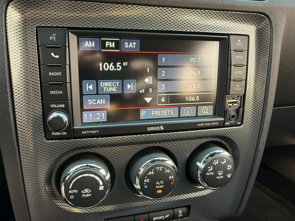 2014 Dodge Challenger 3rd Gen - Image 15 of 19