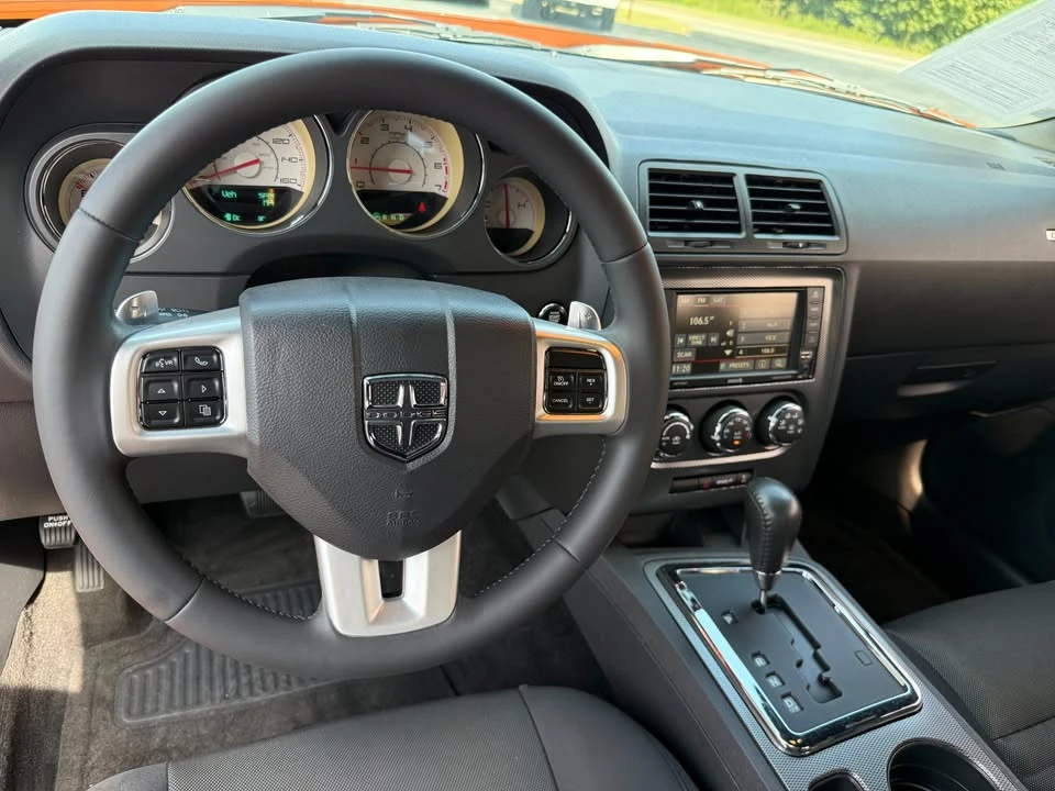 2014 Dodge Challenger 3rd Gen - Image 13 of 19