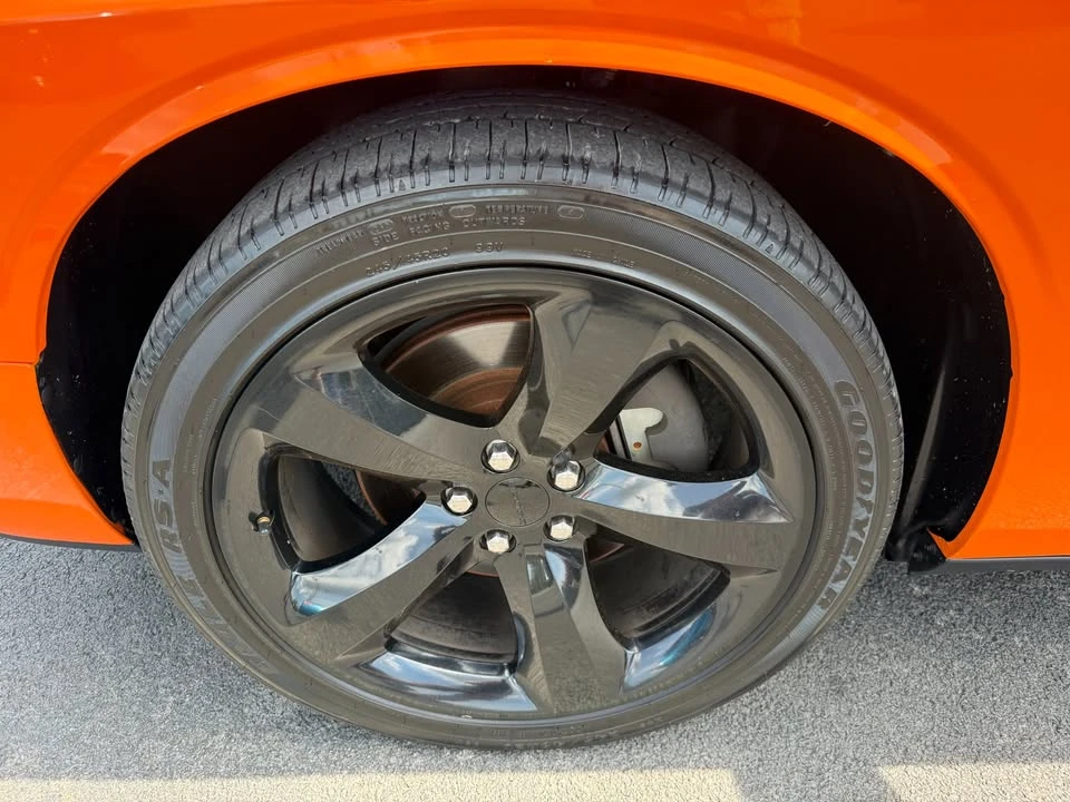 2014 Dodge Challenger 3rd Gen - Image 5 of 19
