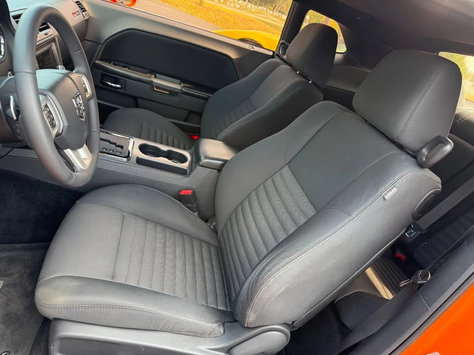 2014 Dodge Challenger 3rd Gen - Image 8 of 19
