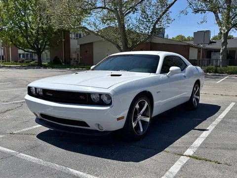 2014 Dodge Challenger R/T Coupe
