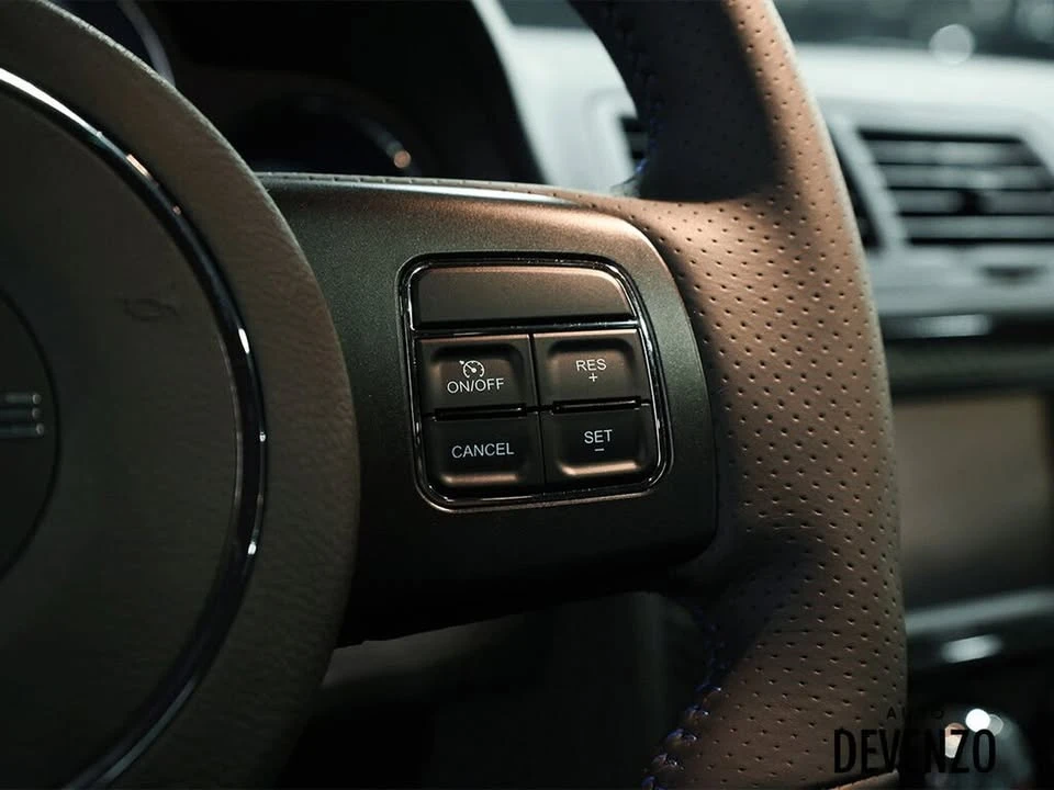 2014 Dodge Challenger 3rd Gen - Image 19 of 20