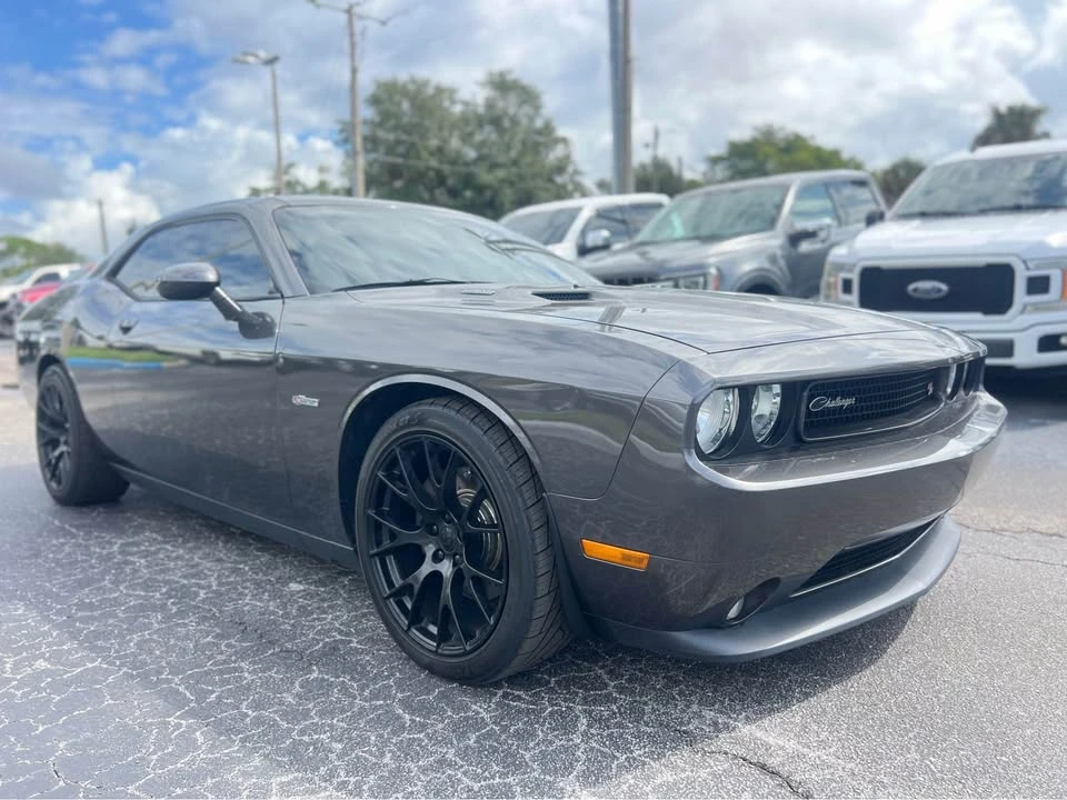 2014 Dodge Challenger 3rd Gen - Image 9 of 14
