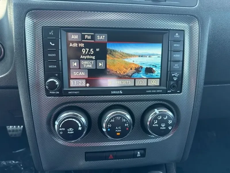 2014 Dodge Challenger 3rd Gen - Image 17 of 19
