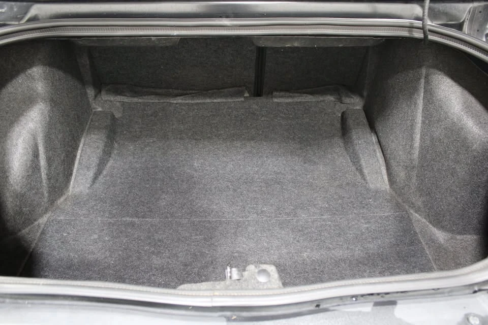 2014 Dodge Challenger 3rd Gen - Image 19 of 20
