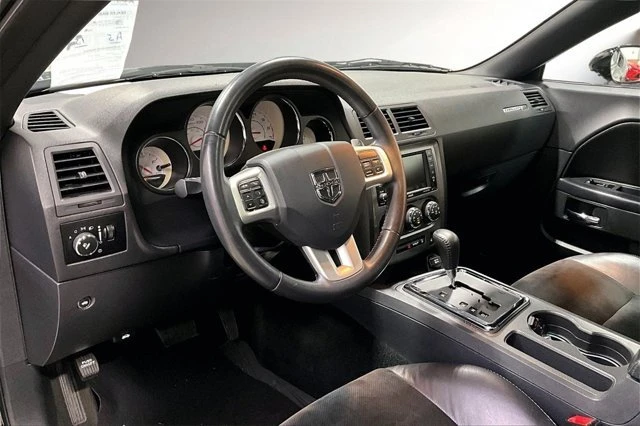 2014 Dodge Challenger 3rd Gen - Image 15 of 20