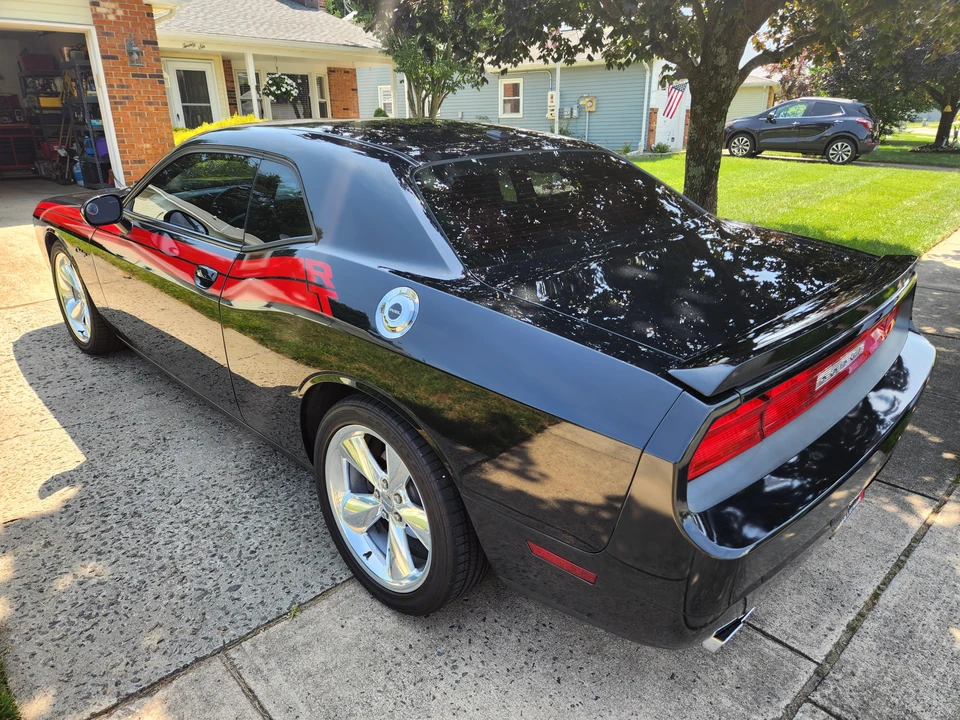 2014 Dodge Challenger 3rd Gen - Image 10 of 31