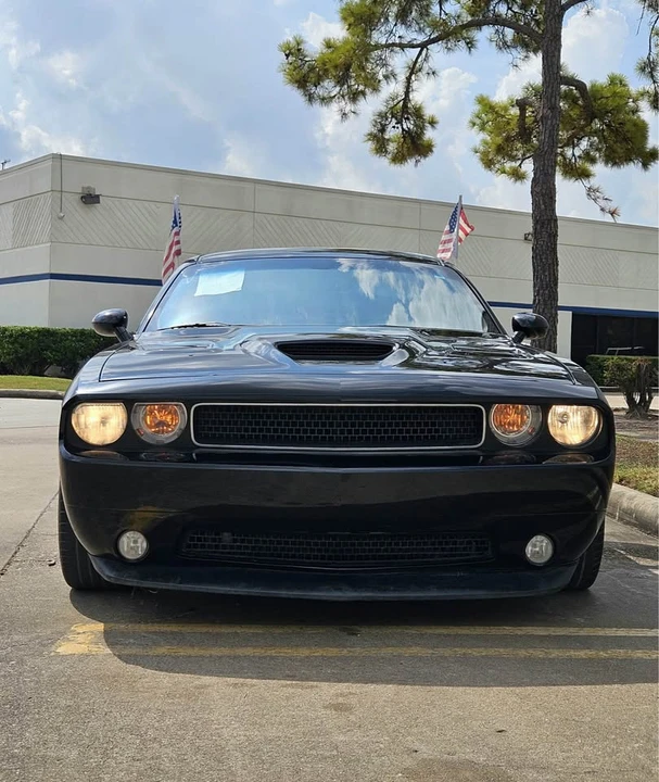 2014 Dodge Challenger 3rd Gen - Image 4 of 10