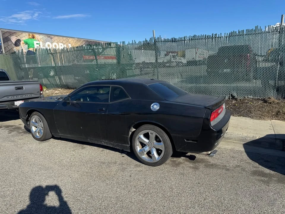2014 Dodge Challenger 3rd Gen - Image 15 of 20