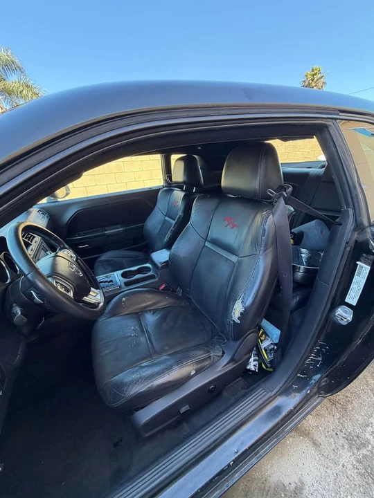 2014 Dodge Challenger 3rd Gen - Image 15 of 20