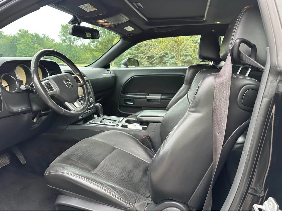 2014 Dodge Challenger 3rd Gen - Image 11 of 18