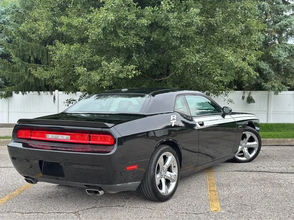 2014 Dodge Challenger 3rd Gen - Image 16 of 18