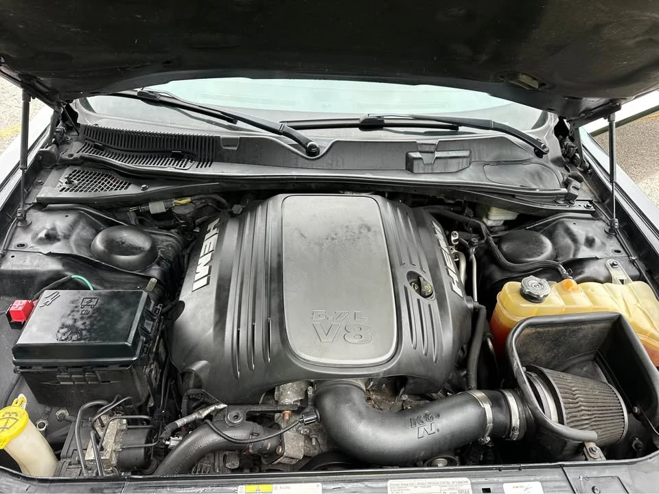 2014 Dodge Challenger 3rd Gen - Image 17 of 18
