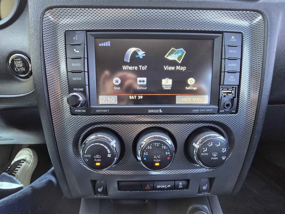 2014 Dodge Challenger 3rd Gen - Image 14 of 15