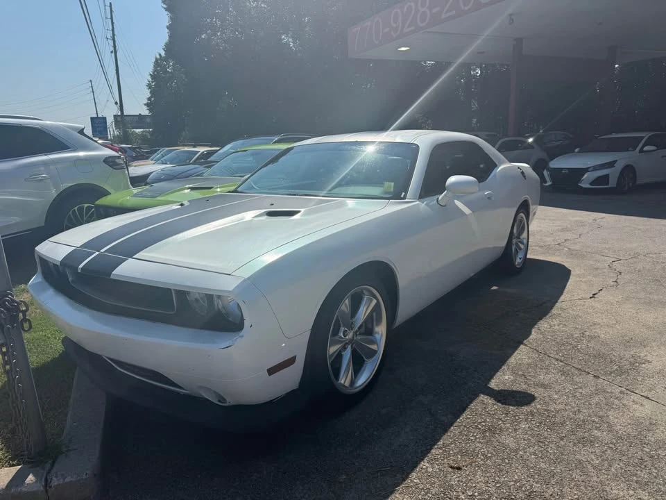 2014 Dodge Challenger 3rd Gen - Image 2 of 7