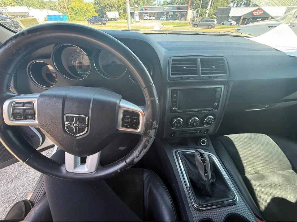 2014 Dodge Challenger 3rd Gen - Image 6 of 7