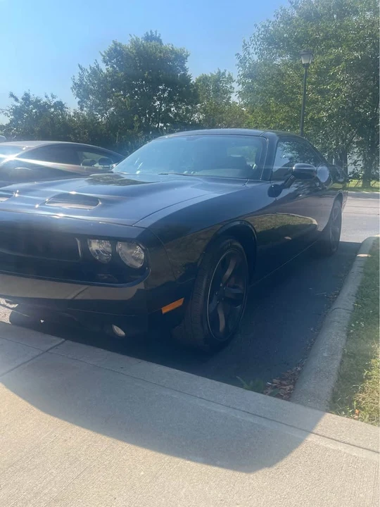2014 Dodge Challenger 3rd Gen - Image 5 of 13