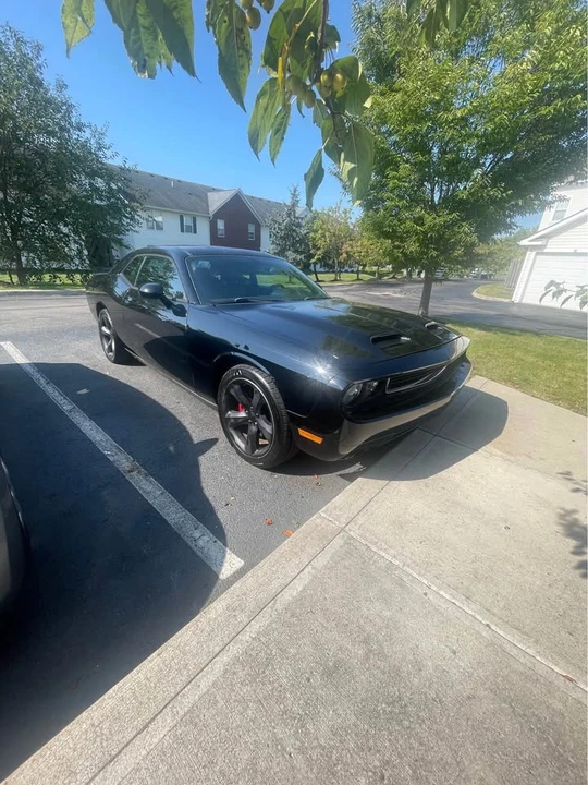 2014 Dodge Challenger 3rd Gen - Image 4 of 13