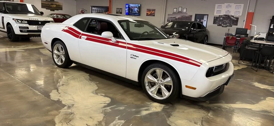 2014 Dodge Challenger 3rd Gen - Image 4 of 18