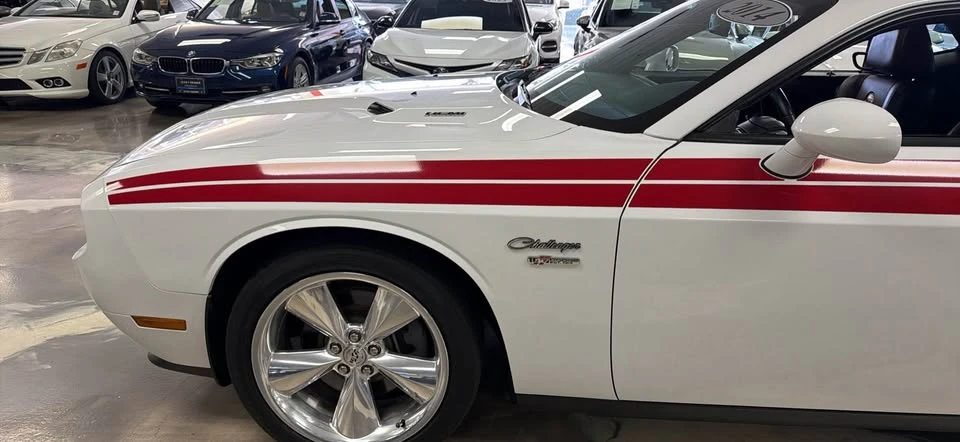 2014 Dodge Challenger 3rd Gen - Image 11 of 18