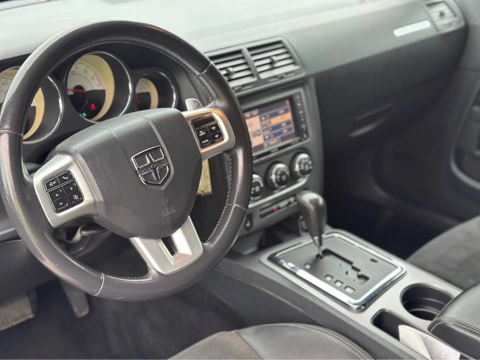 2014 Dodge Challenger 3rd Gen - Image 14 of 18