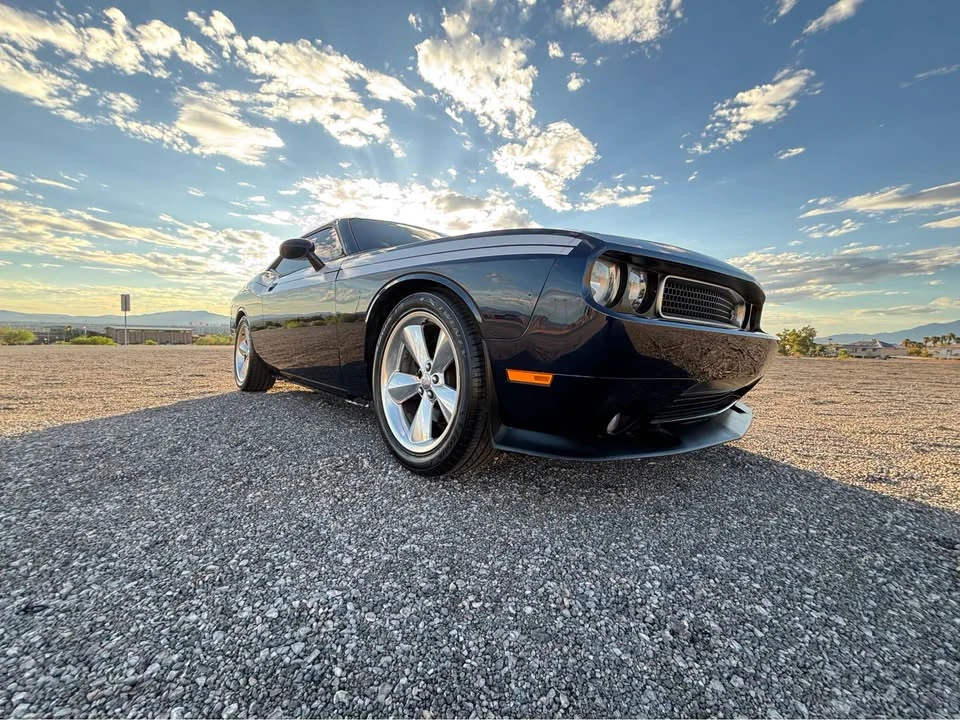2014 Dodge Challenger 3rd Gen - Image 9 of 19
