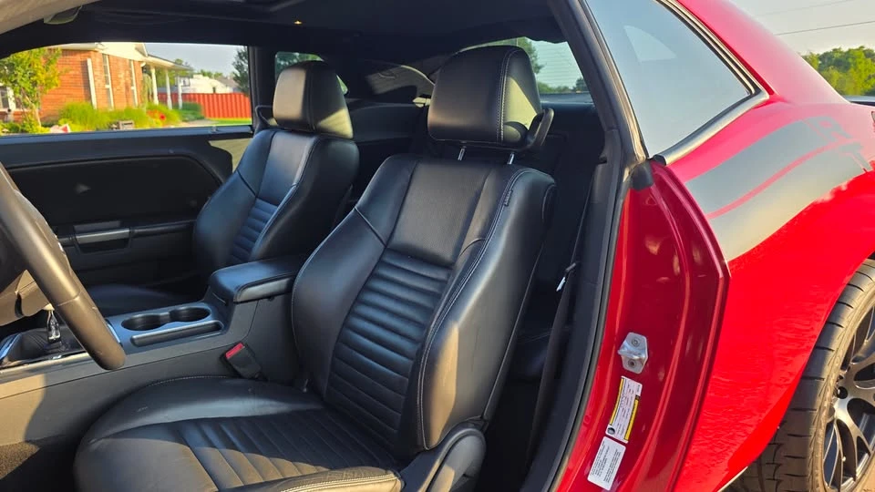 2014 Dodge Challenger 3rd Gen - Image 2 of 15