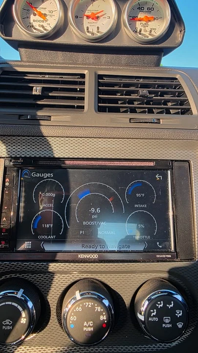 2014 Dodge Challenger 3rd Gen - Image 14 of 15