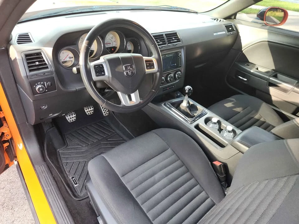 2014 Dodge Challenger 3rd Gen - Image 6 of 11