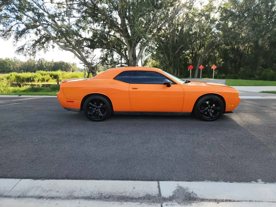 2014 Dodge Challenger 3rd Gen - Image 4 of 11