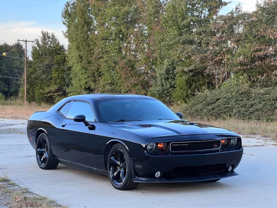 2014 Dodge Challenger 3rd Gen - Image 10 of 11