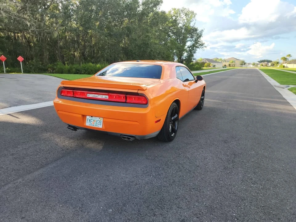 2014 Dodge Challenger 3rd Gen - Image 3 of 11