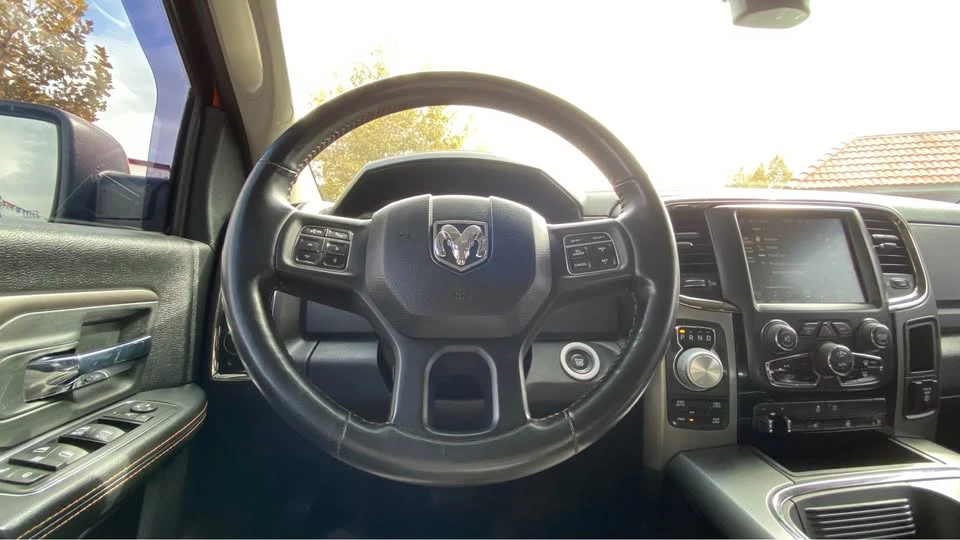 2014 Dodge Challenger 3rd Gen - Image 9 of 20