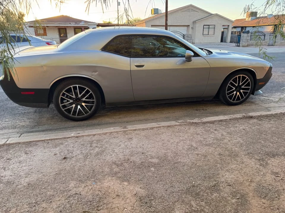 2014 Dodge Challenger 3rd Gen - Image 4 of 13