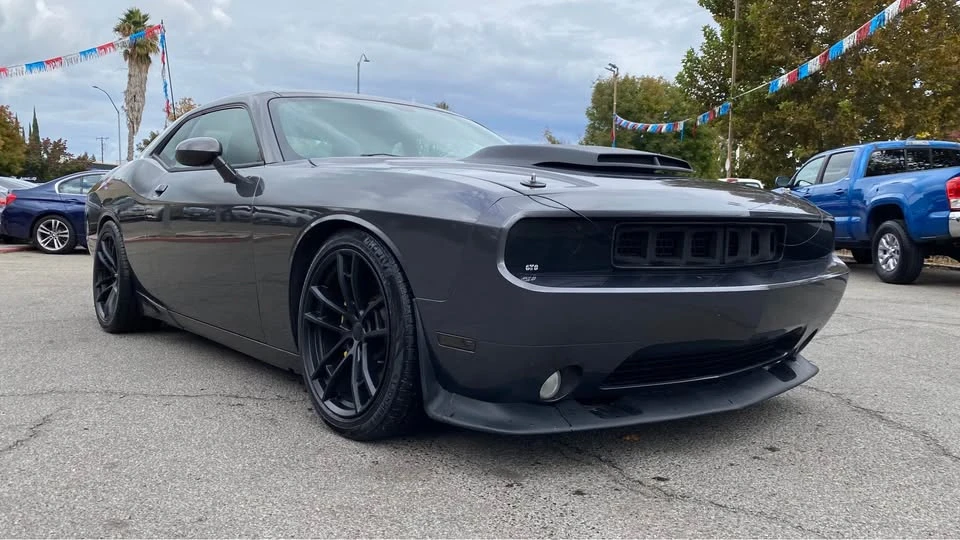2014 Dodge Challenger 3rd Gen - Image 2 of 20