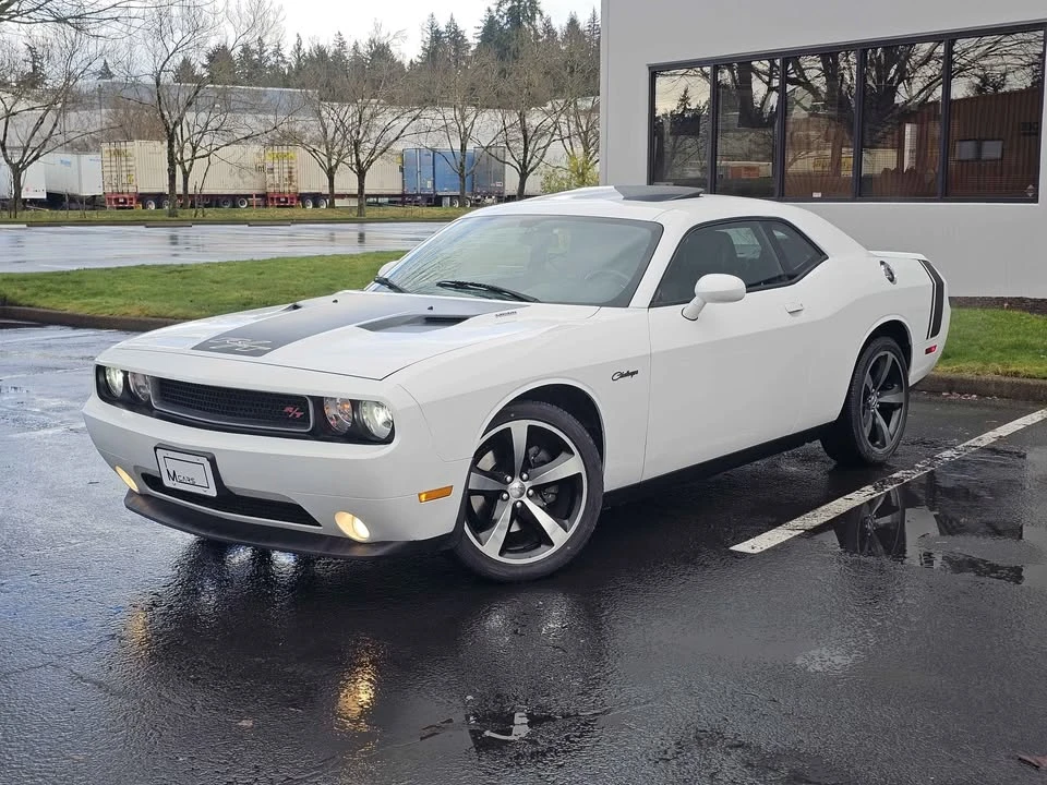 2014 Dodge Challenger 3rd Gen - Image 9 of 18
