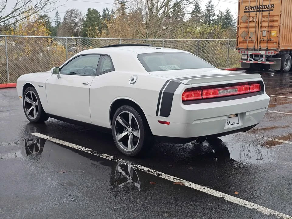 2014 Dodge Challenger 3rd Gen - Image 7 of 18