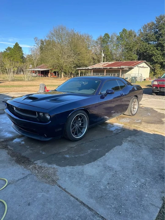 2014 Dodge Challenger 3rd Gen - Image 2 of 11